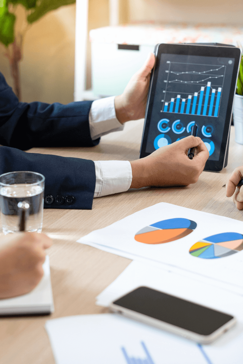 Maximize Business Growth with Outsourced CFO Financial Reporting and Analysis